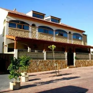 apartamentos-maria-del-carmen.1costadelsol.com/